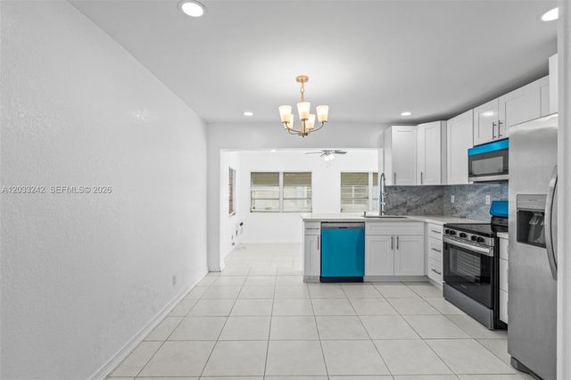 7505 NW 58th Street, Tamarac, FL 33321
