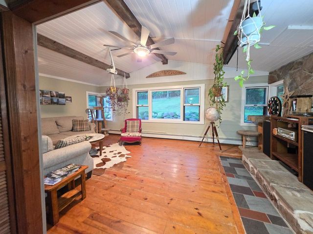 3710 Johnson Drive, Deerfield, WI 53531