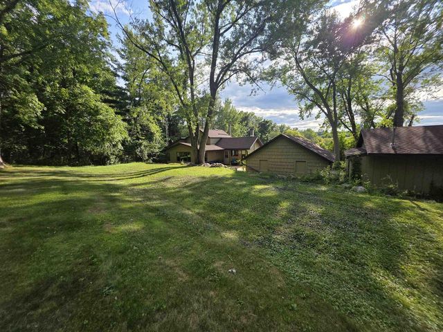 3710 Johnson Drive, Deerfield, WI 53531