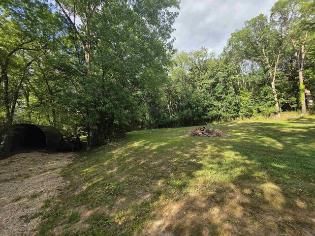 3710 Johnson Drive, Deerfield, WI 53531