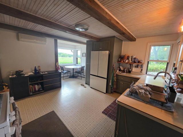 3710 Johnson Drive, Deerfield, WI 53531