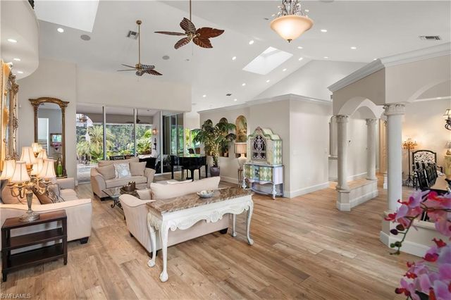 649 Bow Line DR, Naples, FL 34103