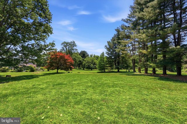 1295 WAKEFIELD CT CT, Glen Mills, PA 19342
