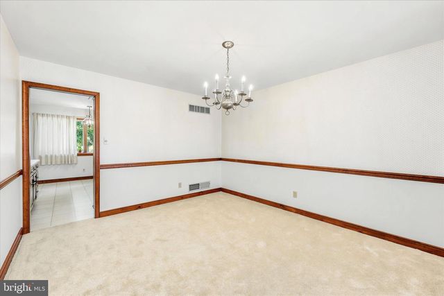 1295 WAKEFIELD CT CT, Glen Mills, PA 19342