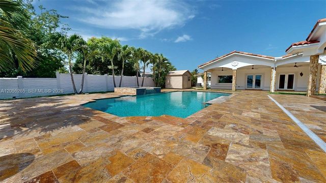 6265 W 10th Ave, Hialeah, FL 33012
