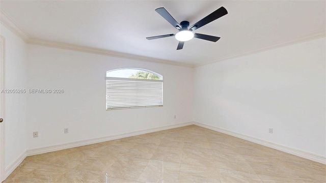 6265 W 10th Ave, Hialeah, FL 33012