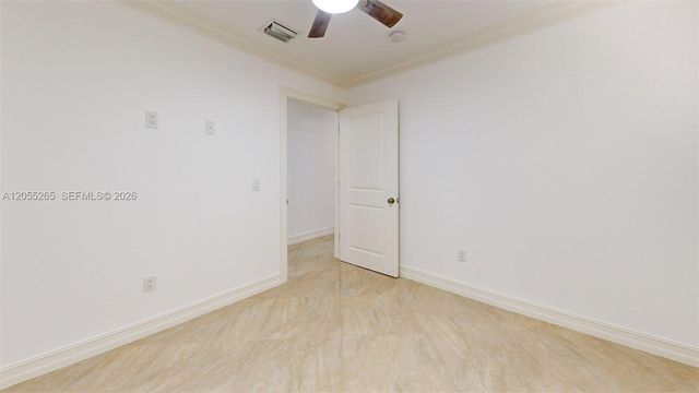 6265 W 10th Ave, Hialeah, FL 33012