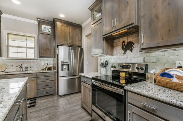 10075 RED DEER Drive, Amarillo, TX 79015