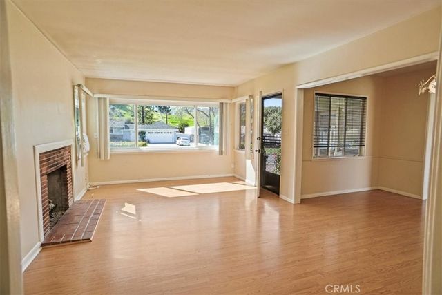 22573 Arriba Drive, Saugus, CA 91350