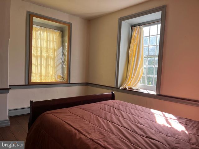 16 PHILADELPHIA AVE, Reading, PA 19607