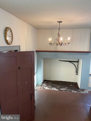 16 PHILADELPHIA AVE, Reading, PA 19607