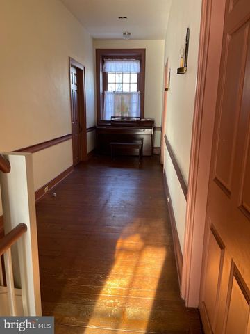 16 PHILADELPHIA AVE, Reading, PA 19607