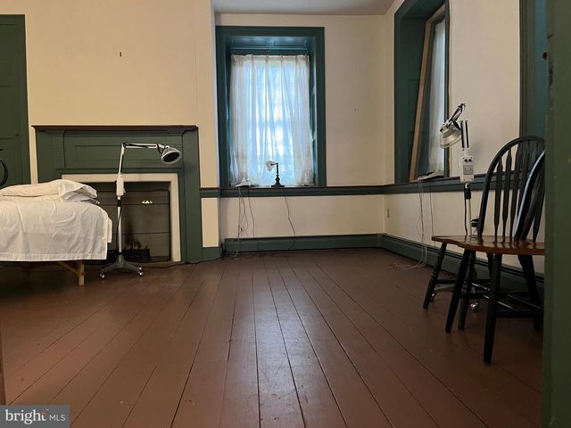 16 PHILADELPHIA AVE, Reading, PA 19607