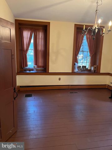 16 PHILADELPHIA AVE, Reading, PA 19607