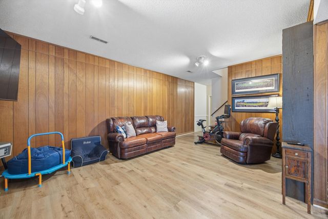 6207 Pine Marr Drive, Hixson, TN 37343