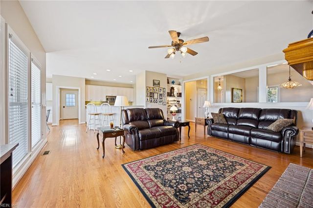 506 Small DR, Elizabeth City, NC 27909