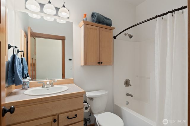 763 Arrowhead Road, Camano Island, WA 98282