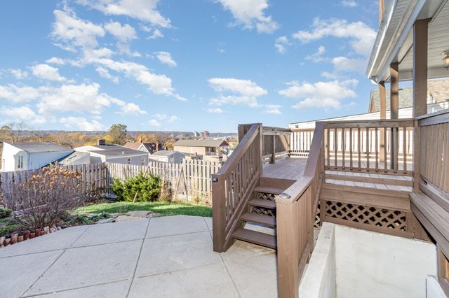 1030 Vine Street, Newport, KY 41071