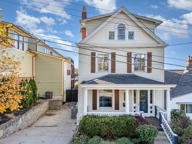 1030 Vine Street, Newport, KY 41071