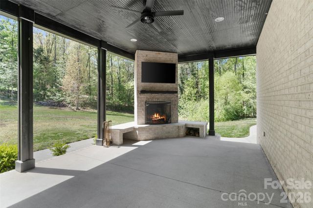 7021 Stirrup Court, Weddington, NC 28104