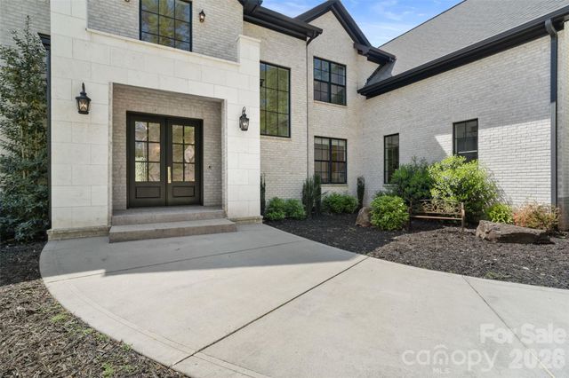 7021 Stirrup Court, Weddington, NC 28104