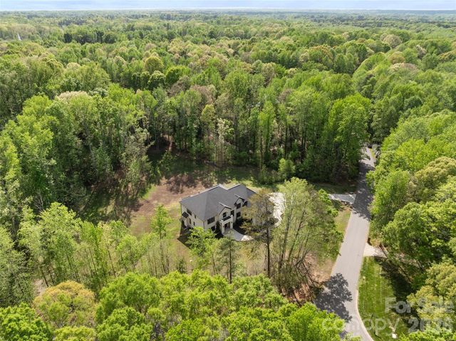 7021 Stirrup Court, Weddington, NC 28104