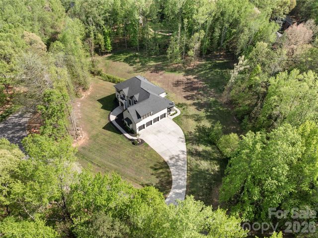 7021 Stirrup Court, Weddington, NC 28104