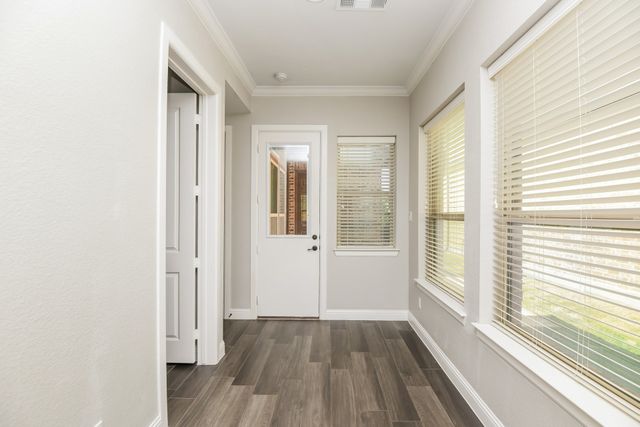 13725 Parkline Way, Fort Worth, TX 76008