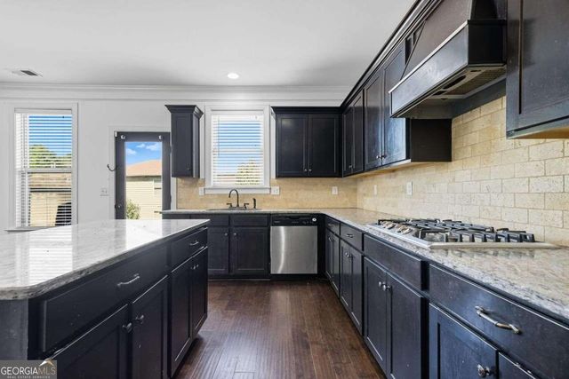 1132 Cotton Oak Drive, Lawrenceville, GA 30045