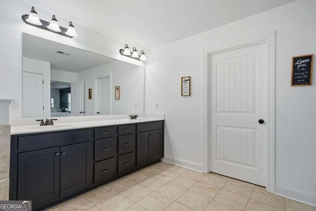 1132 Cotton Oak Drive, Lawrenceville, GA 30045
