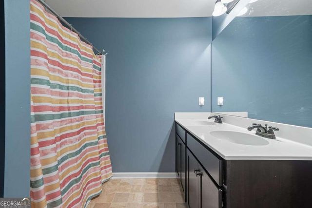 1132 Cotton Oak Drive, Lawrenceville, GA 30045