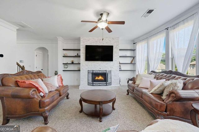 1132 Cotton Oak Drive, Lawrenceville, GA 30045