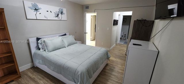 5921 Washington St 128, Hollywood, FL 33023
