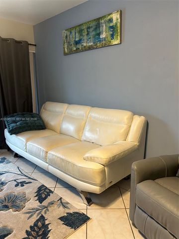5921 Washington St 128, Hollywood, FL 33023