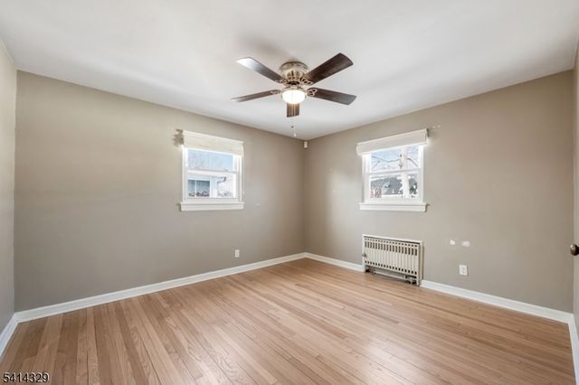 10 Charles St, Fair Lawn Boro, NJ 07410