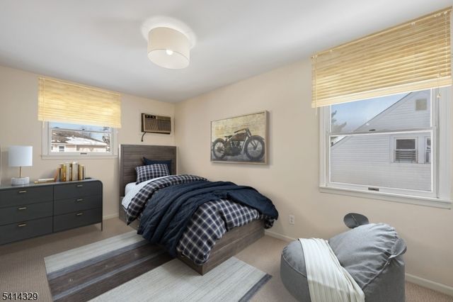 10 Charles St, Fair Lawn Boro, NJ 07410