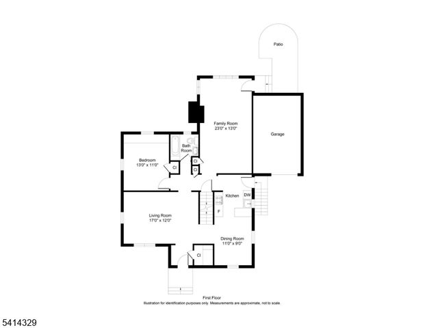 10 Charles St, Fair Lawn Boro, NJ 07410