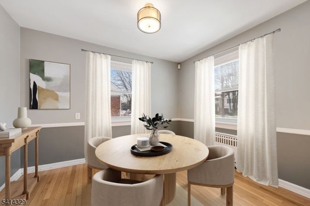 10 Charles St, Fair Lawn Boro, NJ 07410