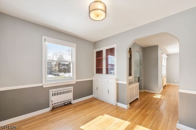 10 Charles St, Fair Lawn Boro, NJ 07410