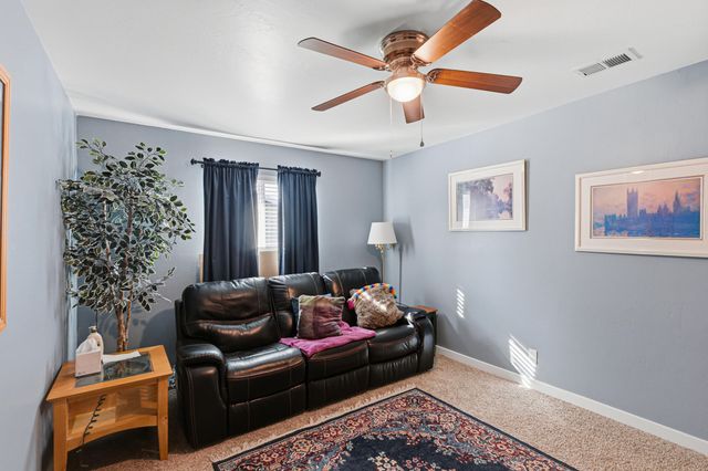 321 Hillandale Avenue, Rio Communities, NM 87002