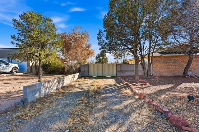 321 Hillandale Avenue, Rio Communities, NM 87002