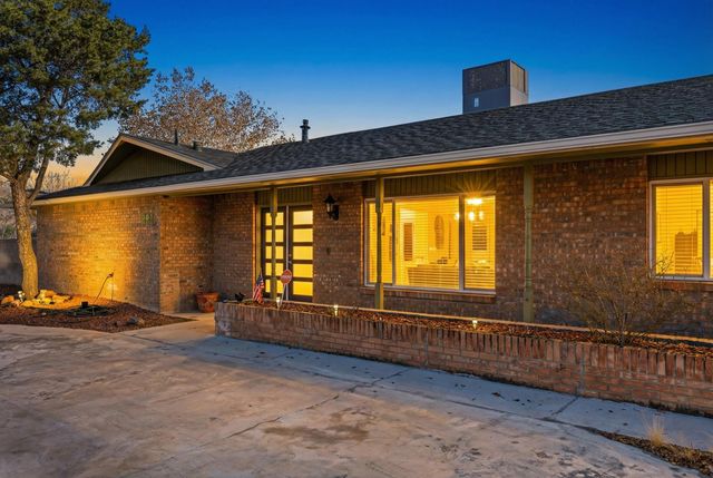 321 Hillandale Avenue, Rio Communities, NM 87002