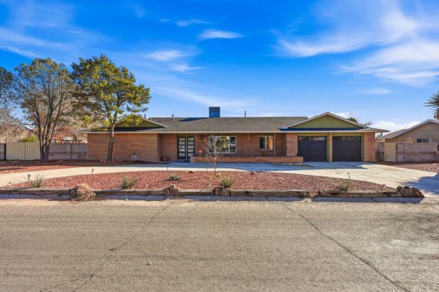 321 Hillandale Avenue, Rio Communities, NM 87002