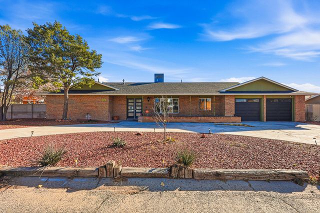 321 Hillandale Avenue, Rio Communities, NM 87002