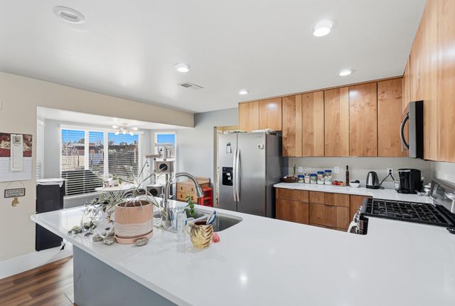 321 Hillandale Avenue, Rio Communities, NM 87002