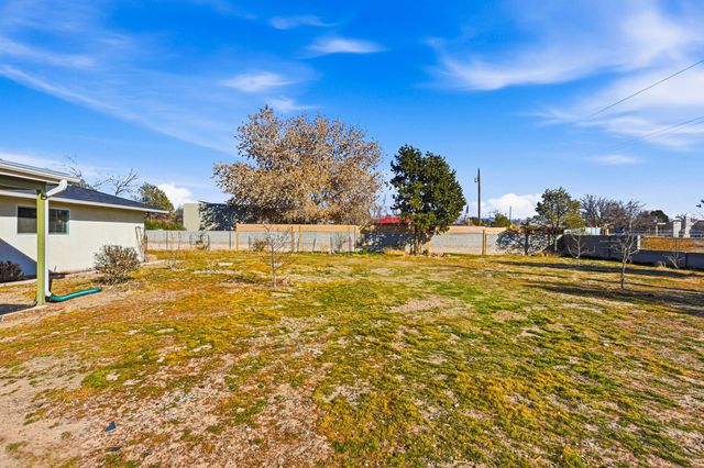 321 Hillandale Avenue, Rio Communities, NM 87002