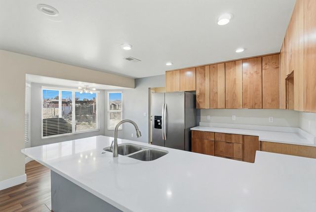 321 Hillandale Avenue, Rio Communities, NM 87002