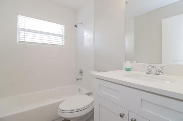 1318 ABBERTON DRIVE, Orlando, FL 32837