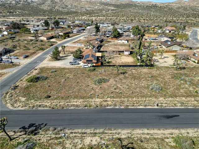 58236 Diadem Dr., Yucca Valley, CA 92284