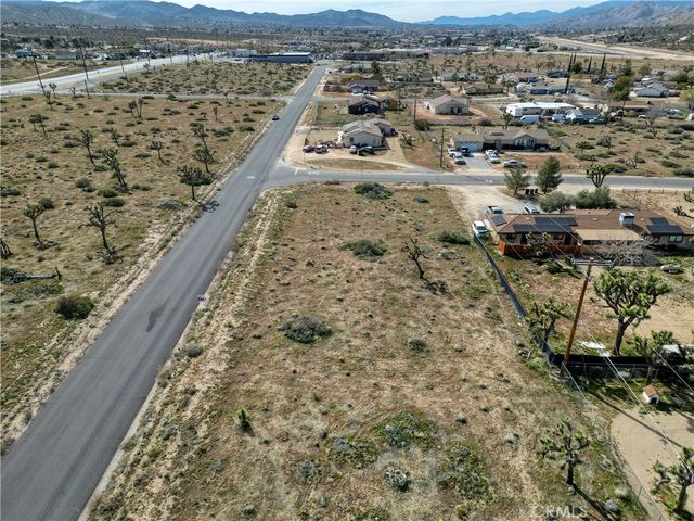 58236 Diadem Dr., Yucca Valley, CA 92284